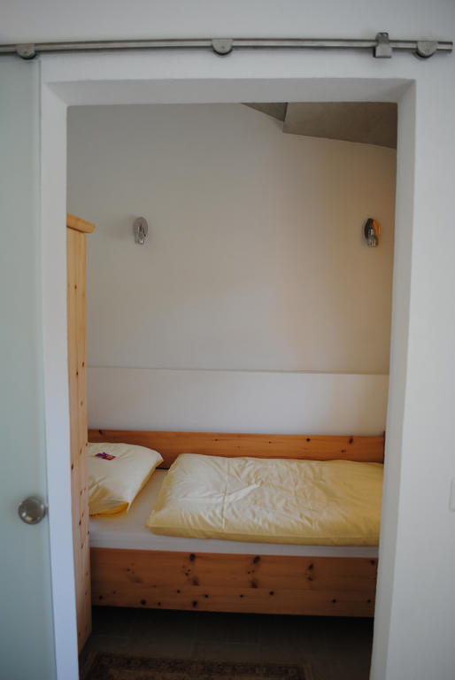 Gartler's Appartements Kalsdorf bei Graz Zimmer foto